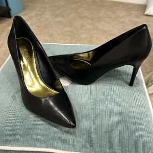 Ralph Lauren Black Leather Heels Pumps Sz 9 new